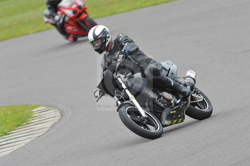 Motorcycle action photographs;anglesey circuit;anglesey trackday photographs;event digital images;eventdigitalimages;no limits trackday;oulton park circuit cheshire;peter wileman photography;trackday;trackday digital images;trackday photos;ty croes circuit wales