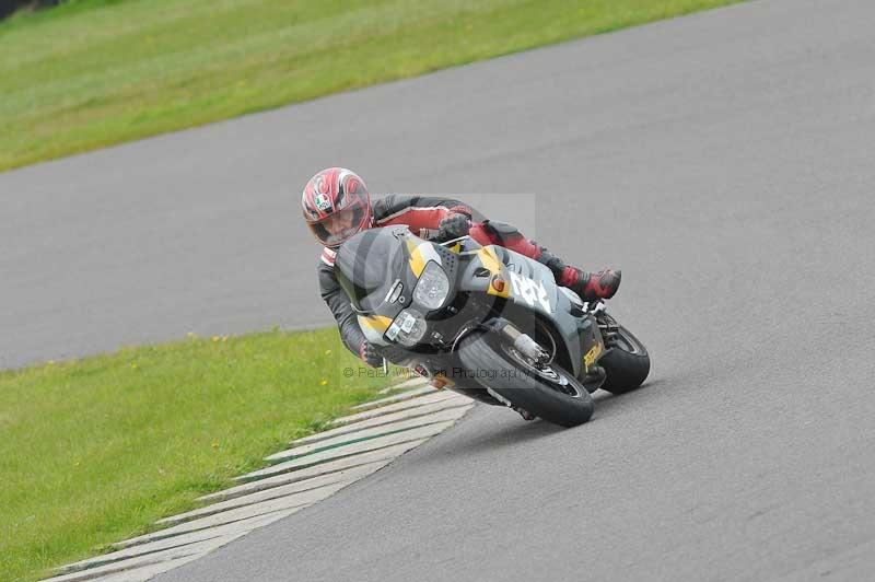 Motorcycle action photographs;anglesey circuit;anglesey trackday photographs;event digital images;eventdigitalimages;no limits trackday;oulton park circuit cheshire;peter wileman photography;trackday;trackday digital images;trackday photos;ty croes circuit wales