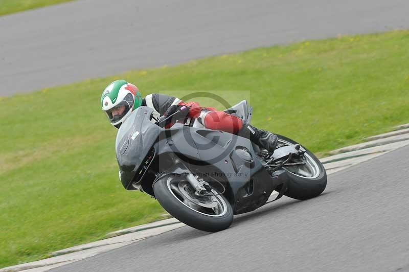 Motorcycle action photographs;anglesey circuit;anglesey trackday photographs;event digital images;eventdigitalimages;no limits trackday;oulton park circuit cheshire;peter wileman photography;trackday;trackday digital images;trackday photos;ty croes circuit wales