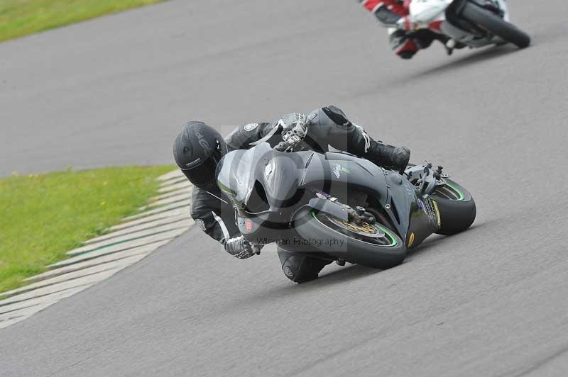 Motorcycle action photographs;anglesey circuit;anglesey trackday photographs;event digital images;eventdigitalimages;no limits trackday;oulton park circuit cheshire;peter wileman photography;trackday;trackday digital images;trackday photos;ty croes circuit wales