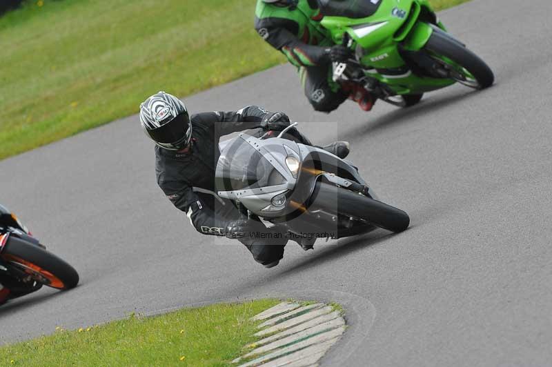 Motorcycle action photographs;anglesey circuit;anglesey trackday photographs;event digital images;eventdigitalimages;no limits trackday;oulton park circuit cheshire;peter wileman photography;trackday;trackday digital images;trackday photos;ty croes circuit wales