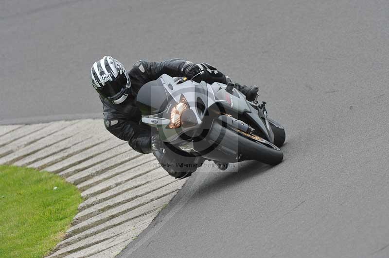 Motorcycle action photographs;anglesey circuit;anglesey trackday photographs;event digital images;eventdigitalimages;no limits trackday;oulton park circuit cheshire;peter wileman photography;trackday;trackday digital images;trackday photos;ty croes circuit wales