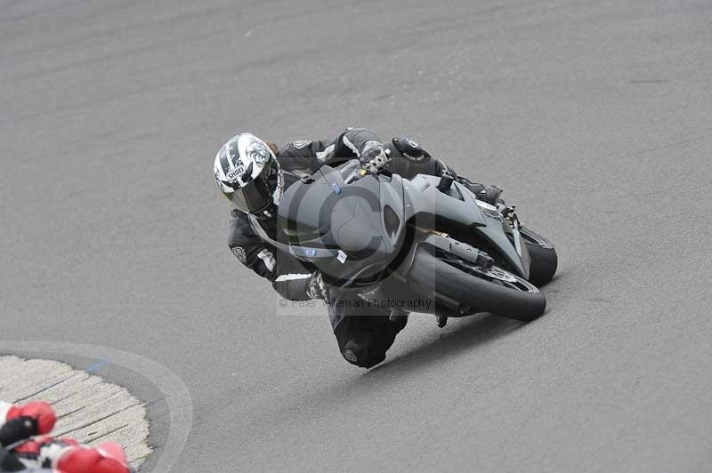 Motorcycle action photographs;anglesey circuit;anglesey trackday photographs;event digital images;eventdigitalimages;no limits trackday;oulton park circuit cheshire;peter wileman photography;trackday;trackday digital images;trackday photos;ty croes circuit wales