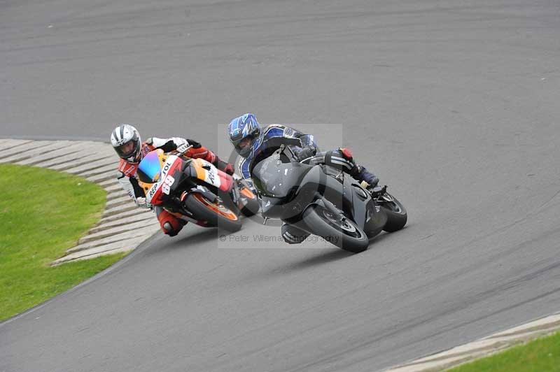 Motorcycle action photographs;anglesey circuit;anglesey trackday photographs;event digital images;eventdigitalimages;no limits trackday;oulton park circuit cheshire;peter wileman photography;trackday;trackday digital images;trackday photos;ty croes circuit wales