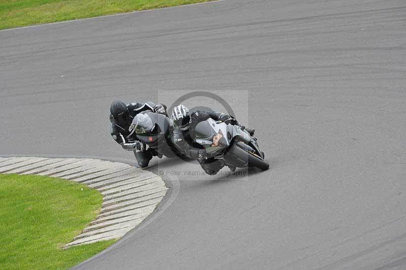 Motorcycle action photographs;anglesey circuit;anglesey trackday photographs;event digital images;eventdigitalimages;no limits trackday;oulton park circuit cheshire;peter wileman photography;trackday;trackday digital images;trackday photos;ty croes circuit wales