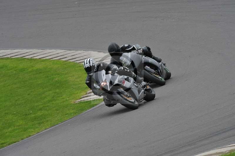 Motorcycle action photographs;anglesey circuit;anglesey trackday photographs;event digital images;eventdigitalimages;no limits trackday;oulton park circuit cheshire;peter wileman photography;trackday;trackday digital images;trackday photos;ty croes circuit wales