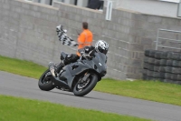 Motorcycle-action-photographs;anglesey-circuit;anglesey-trackday-photographs;event-digital-images;eventdigitalimages;no-limits-trackday;oulton-park-circuit-cheshire;peter-wileman-photography;trackday;trackday-digital-images;trackday-photos;ty-croes-circuit-wales