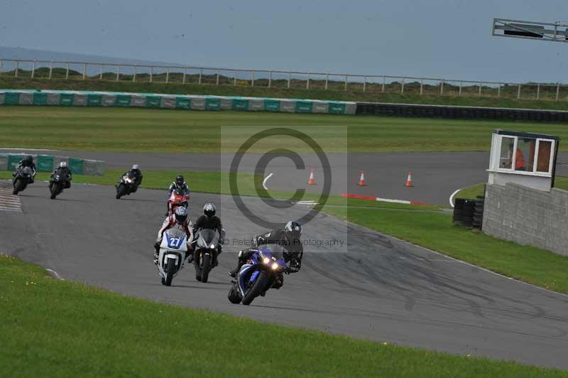 Motorcycle action photographs;anglesey circuit;anglesey trackday photographs;event digital images;eventdigitalimages;no limits trackday;oulton park circuit cheshire;peter wileman photography;trackday;trackday digital images;trackday photos;ty croes circuit wales