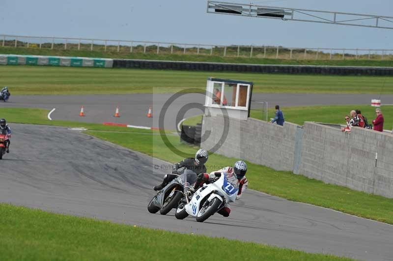 Motorcycle action photographs;anglesey circuit;anglesey trackday photographs;event digital images;eventdigitalimages;no limits trackday;oulton park circuit cheshire;peter wileman photography;trackday;trackday digital images;trackday photos;ty croes circuit wales