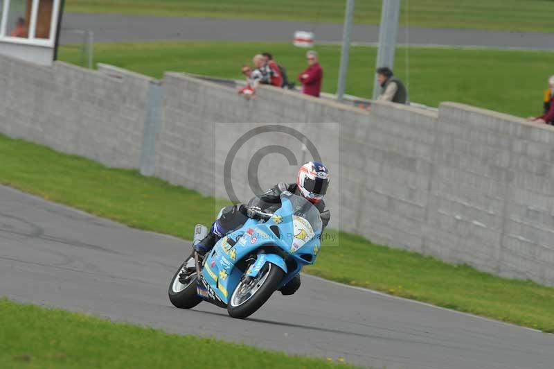 Motorcycle action photographs;anglesey circuit;anglesey trackday photographs;event digital images;eventdigitalimages;no limits trackday;oulton park circuit cheshire;peter wileman photography;trackday;trackday digital images;trackday photos;ty croes circuit wales