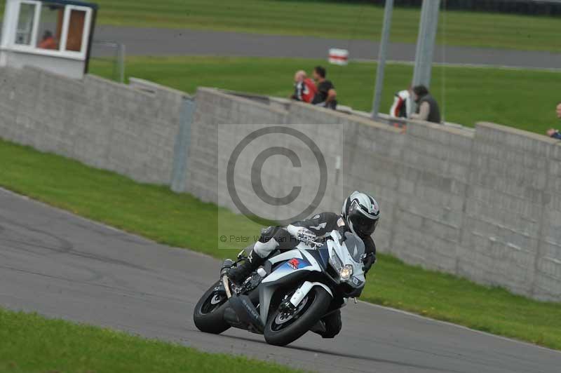 Motorcycle action photographs;anglesey circuit;anglesey trackday photographs;event digital images;eventdigitalimages;no limits trackday;oulton park circuit cheshire;peter wileman photography;trackday;trackday digital images;trackday photos;ty croes circuit wales