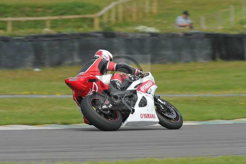 Motorcycle action photographs;anglesey circuit;anglesey trackday photographs;event digital images;eventdigitalimages;no limits trackday;oulton park circuit cheshire;peter wileman photography;trackday;trackday digital images;trackday photos;ty croes circuit wales