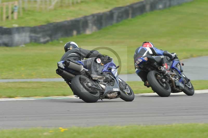 Motorcycle action photographs;anglesey circuit;anglesey trackday photographs;event digital images;eventdigitalimages;no limits trackday;oulton park circuit cheshire;peter wileman photography;trackday;trackday digital images;trackday photos;ty croes circuit wales