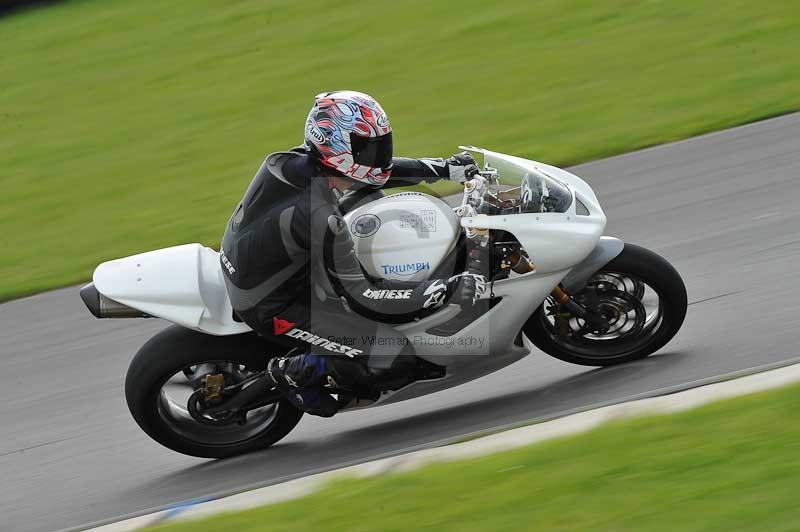 Motorcycle action photographs;anglesey circuit;anglesey trackday photographs;event digital images;eventdigitalimages;no limits trackday;oulton park circuit cheshire;peter wileman photography;trackday;trackday digital images;trackday photos;ty croes circuit wales