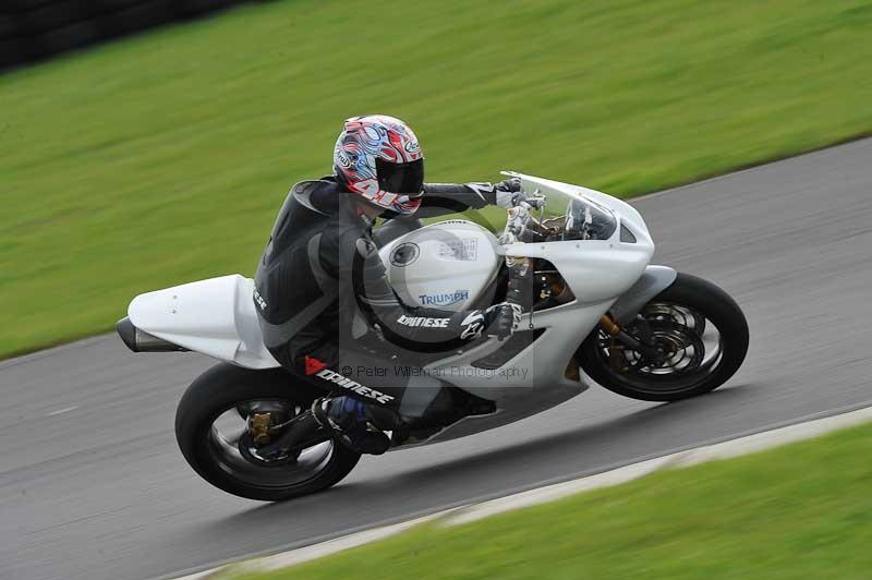 Motorcycle action photographs;anglesey circuit;anglesey trackday photographs;event digital images;eventdigitalimages;no limits trackday;oulton park circuit cheshire;peter wileman photography;trackday;trackday digital images;trackday photos;ty croes circuit wales