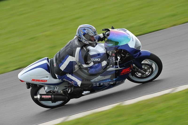 Motorcycle action photographs;anglesey circuit;anglesey trackday photographs;event digital images;eventdigitalimages;no limits trackday;oulton park circuit cheshire;peter wileman photography;trackday;trackday digital images;trackday photos;ty croes circuit wales