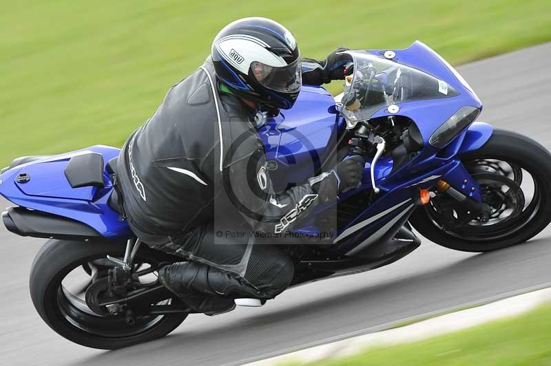 Motorcycle action photographs;anglesey circuit;anglesey trackday photographs;event digital images;eventdigitalimages;no limits trackday;oulton park circuit cheshire;peter wileman photography;trackday;trackday digital images;trackday photos;ty croes circuit wales