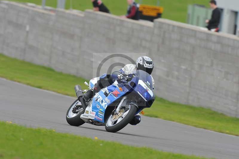 Motorcycle action photographs;anglesey circuit;anglesey trackday photographs;event digital images;eventdigitalimages;no limits trackday;oulton park circuit cheshire;peter wileman photography;trackday;trackday digital images;trackday photos;ty croes circuit wales