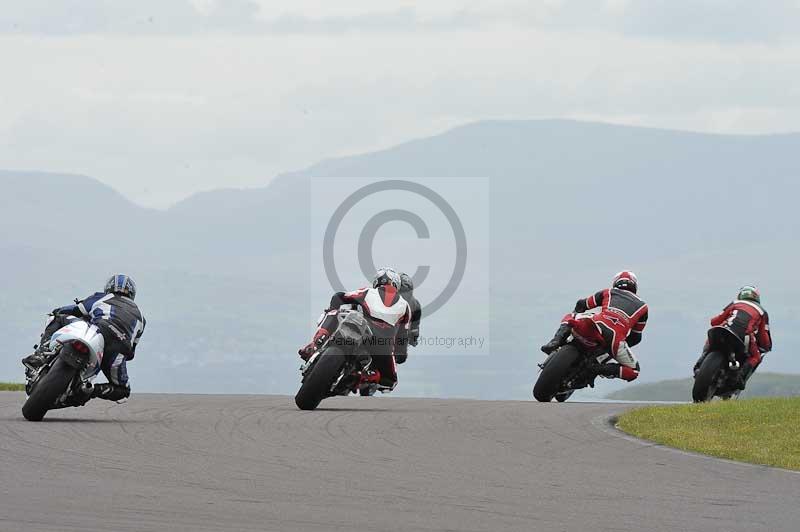 Motorcycle action photographs;anglesey circuit;anglesey trackday photographs;event digital images;eventdigitalimages;no limits trackday;oulton park circuit cheshire;peter wileman photography;trackday;trackday digital images;trackday photos;ty croes circuit wales