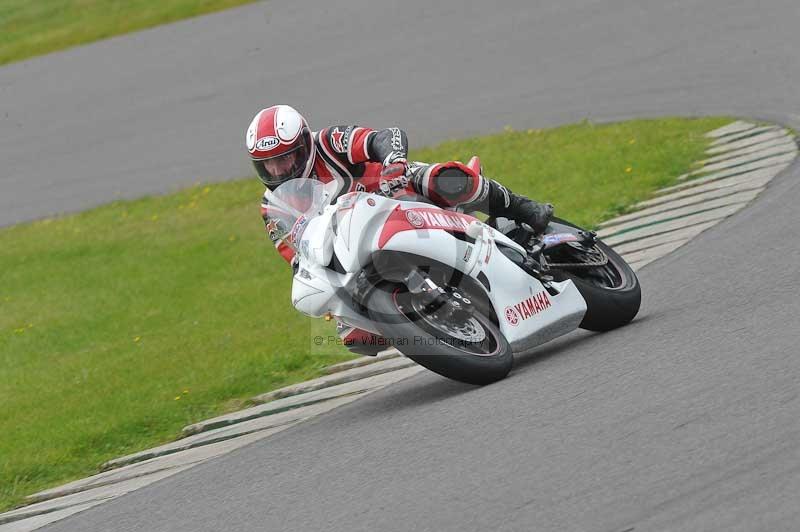 Motorcycle action photographs;anglesey circuit;anglesey trackday photographs;event digital images;eventdigitalimages;no limits trackday;oulton park circuit cheshire;peter wileman photography;trackday;trackday digital images;trackday photos;ty croes circuit wales