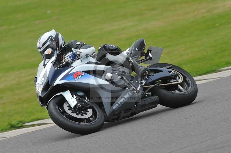 Motorcycle action photographs;anglesey circuit;anglesey trackday photographs;event digital images;eventdigitalimages;no limits trackday;oulton park circuit cheshire;peter wileman photography;trackday;trackday digital images;trackday photos;ty croes circuit wales