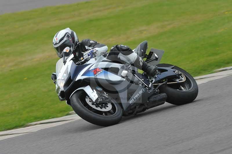 Motorcycle action photographs;anglesey circuit;anglesey trackday photographs;event digital images;eventdigitalimages;no limits trackday;oulton park circuit cheshire;peter wileman photography;trackday;trackday digital images;trackday photos;ty croes circuit wales