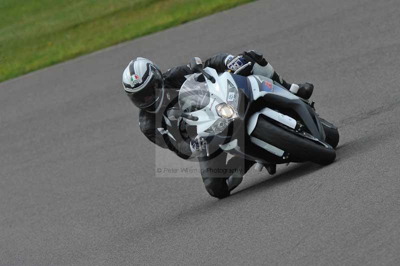 Motorcycle action photographs;anglesey circuit;anglesey trackday photographs;event digital images;eventdigitalimages;no limits trackday;oulton park circuit cheshire;peter wileman photography;trackday;trackday digital images;trackday photos;ty croes circuit wales