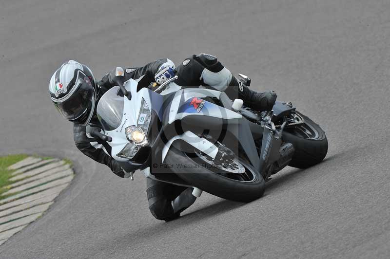 Motorcycle action photographs;anglesey circuit;anglesey trackday photographs;event digital images;eventdigitalimages;no limits trackday;oulton park circuit cheshire;peter wileman photography;trackday;trackday digital images;trackday photos;ty croes circuit wales