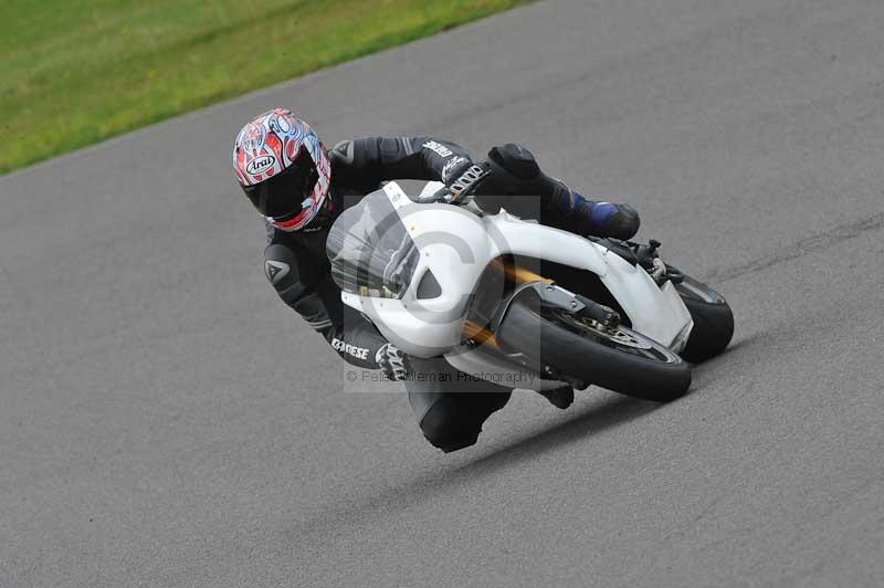 Motorcycle action photographs;anglesey circuit;anglesey trackday photographs;event digital images;eventdigitalimages;no limits trackday;oulton park circuit cheshire;peter wileman photography;trackday;trackday digital images;trackday photos;ty croes circuit wales