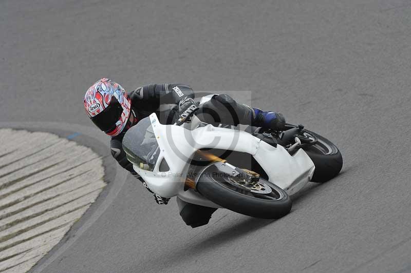 Motorcycle action photographs;anglesey circuit;anglesey trackday photographs;event digital images;eventdigitalimages;no limits trackday;oulton park circuit cheshire;peter wileman photography;trackday;trackday digital images;trackday photos;ty croes circuit wales