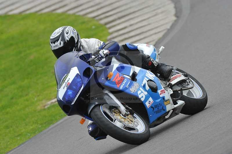 Motorcycle action photographs;anglesey circuit;anglesey trackday photographs;event digital images;eventdigitalimages;no limits trackday;oulton park circuit cheshire;peter wileman photography;trackday;trackday digital images;trackday photos;ty croes circuit wales