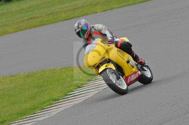 Motorcycle action photographs;anglesey circuit;anglesey trackday photographs;event digital images;eventdigitalimages;no limits trackday;oulton park circuit cheshire;peter wileman photography;trackday;trackday digital images;trackday photos;ty croes circuit wales