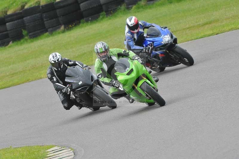 Motorcycle action photographs;anglesey circuit;anglesey trackday photographs;event digital images;eventdigitalimages;no limits trackday;oulton park circuit cheshire;peter wileman photography;trackday;trackday digital images;trackday photos;ty croes circuit wales