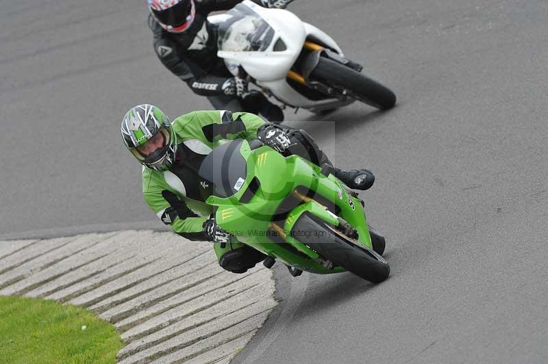 Motorcycle action photographs;anglesey circuit;anglesey trackday photographs;event digital images;eventdigitalimages;no limits trackday;oulton park circuit cheshire;peter wileman photography;trackday;trackday digital images;trackday photos;ty croes circuit wales