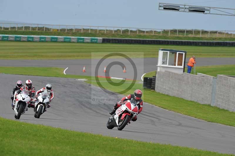 Motorcycle action photographs;anglesey circuit;anglesey trackday photographs;event digital images;eventdigitalimages;no limits trackday;oulton park circuit cheshire;peter wileman photography;trackday;trackday digital images;trackday photos;ty croes circuit wales