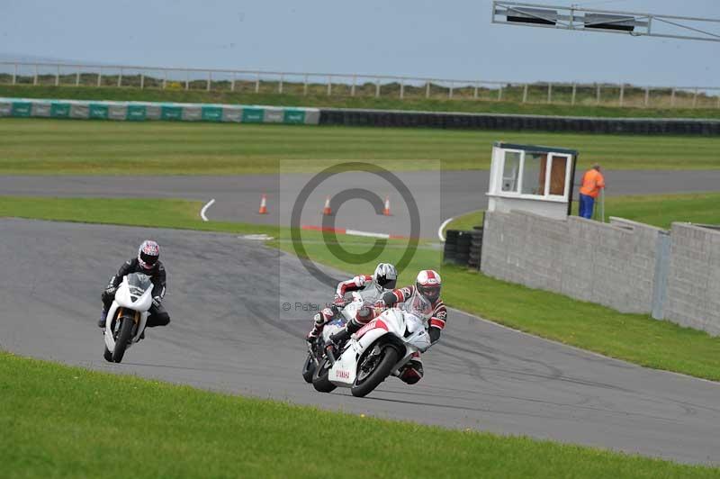 Motorcycle action photographs;anglesey circuit;anglesey trackday photographs;event digital images;eventdigitalimages;no limits trackday;oulton park circuit cheshire;peter wileman photography;trackday;trackday digital images;trackday photos;ty croes circuit wales