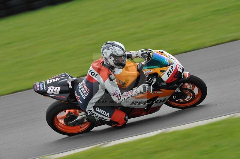 Motorcycle action photographs;anglesey circuit;anglesey trackday photographs;event digital images;eventdigitalimages;no limits trackday;oulton park circuit cheshire;peter wileman photography;trackday;trackday digital images;trackday photos;ty croes circuit wales