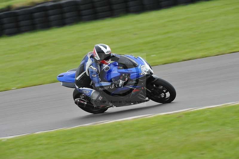 Motorcycle action photographs;anglesey circuit;anglesey trackday photographs;event digital images;eventdigitalimages;no limits trackday;oulton park circuit cheshire;peter wileman photography;trackday;trackday digital images;trackday photos;ty croes circuit wales