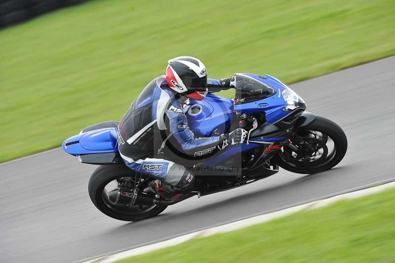 Motorcycle action photographs;anglesey circuit;anglesey trackday photographs;event digital images;eventdigitalimages;no limits trackday;oulton park circuit cheshire;peter wileman photography;trackday;trackday digital images;trackday photos;ty croes circuit wales