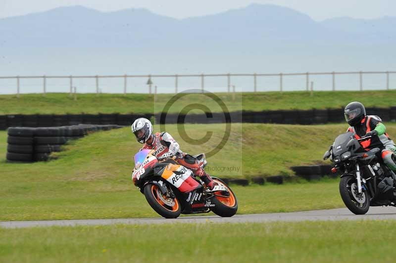 Motorcycle action photographs;anglesey circuit;anglesey trackday photographs;event digital images;eventdigitalimages;no limits trackday;oulton park circuit cheshire;peter wileman photography;trackday;trackday digital images;trackday photos;ty croes circuit wales