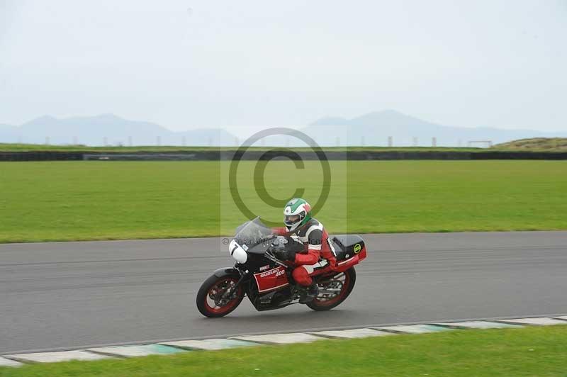 Motorcycle action photographs;anglesey circuit;anglesey trackday photographs;event digital images;eventdigitalimages;no limits trackday;oulton park circuit cheshire;peter wileman photography;trackday;trackday digital images;trackday photos;ty croes circuit wales