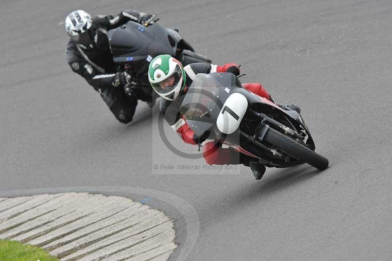 Motorcycle action photographs;anglesey circuit;anglesey trackday photographs;event digital images;eventdigitalimages;no limits trackday;oulton park circuit cheshire;peter wileman photography;trackday;trackday digital images;trackday photos;ty croes circuit wales