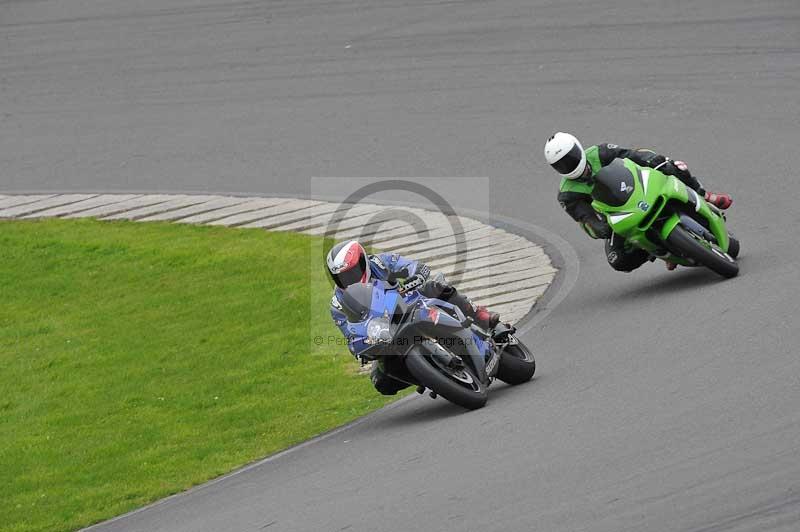 Motorcycle action photographs;anglesey circuit;anglesey trackday photographs;event digital images;eventdigitalimages;no limits trackday;oulton park circuit cheshire;peter wileman photography;trackday;trackday digital images;trackday photos;ty croes circuit wales