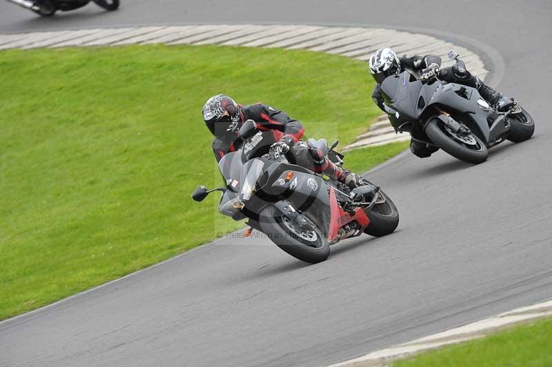 Motorcycle action photographs;anglesey circuit;anglesey trackday photographs;event digital images;eventdigitalimages;no limits trackday;oulton park circuit cheshire;peter wileman photography;trackday;trackday digital images;trackday photos;ty croes circuit wales