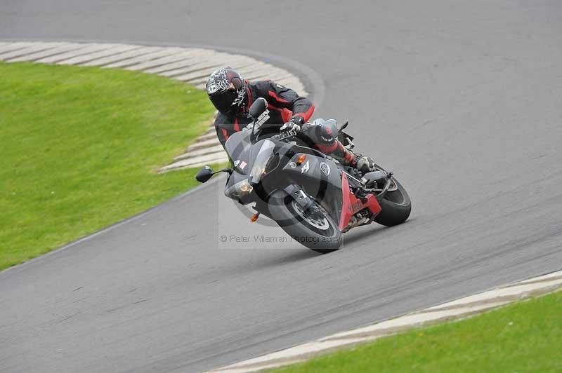 Motorcycle action photographs;anglesey circuit;anglesey trackday photographs;event digital images;eventdigitalimages;no limits trackday;oulton park circuit cheshire;peter wileman photography;trackday;trackday digital images;trackday photos;ty croes circuit wales