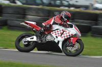 Motorcycle-action-photographs;anglesey-circuit;anglesey-trackday-photographs;event-digital-images;eventdigitalimages;no-limits-trackday;oulton-park-circuit-cheshire;peter-wileman-photography;trackday;trackday-digital-images;trackday-photos;ty-croes-circuit-wales