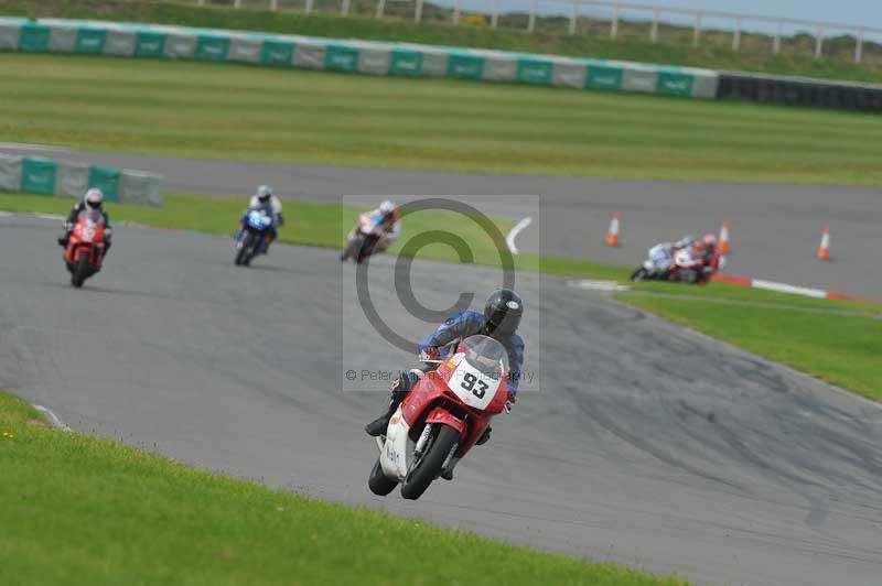 Motorcycle action photographs;anglesey circuit;anglesey trackday photographs;event digital images;eventdigitalimages;no limits trackday;oulton park circuit cheshire;peter wileman photography;trackday;trackday digital images;trackday photos;ty croes circuit wales