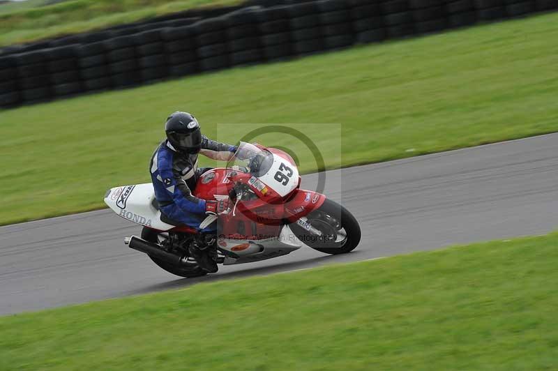 Motorcycle action photographs;anglesey circuit;anglesey trackday photographs;event digital images;eventdigitalimages;no limits trackday;oulton park circuit cheshire;peter wileman photography;trackday;trackday digital images;trackday photos;ty croes circuit wales