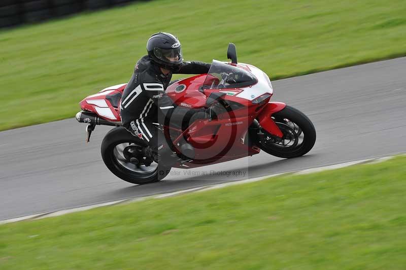 Motorcycle action photographs;anglesey circuit;anglesey trackday photographs;event digital images;eventdigitalimages;no limits trackday;oulton park circuit cheshire;peter wileman photography;trackday;trackday digital images;trackday photos;ty croes circuit wales