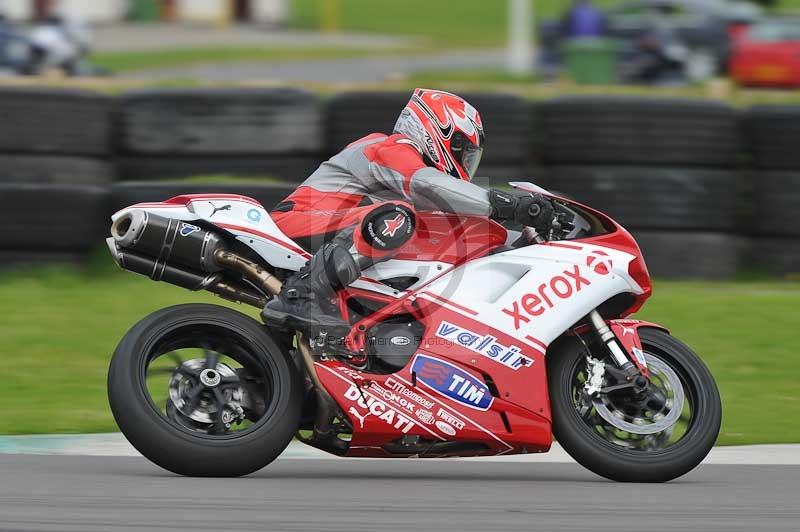 Motorcycle action photographs;anglesey circuit;anglesey trackday photographs;event digital images;eventdigitalimages;no limits trackday;oulton park circuit cheshire;peter wileman photography;trackday;trackday digital images;trackday photos;ty croes circuit wales